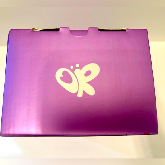 Stanley + Olivia Rodrigo Limited Edition 40oz Tumbler - Picture 5 of 5